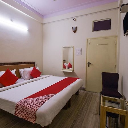 OYO 15212 Hotel Seema Udaipur Exterior foto