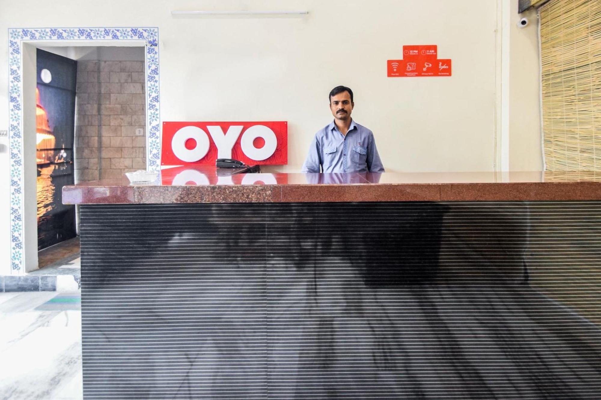 OYO 15212 Hotel Seema Udaipur Exterior foto